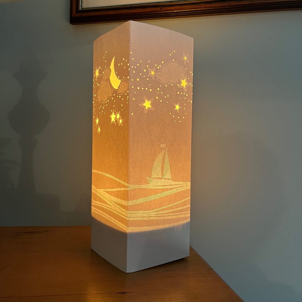 Holiday gift idea! Paper Art Table Lamp, Light box lamp -Starry night lake scene